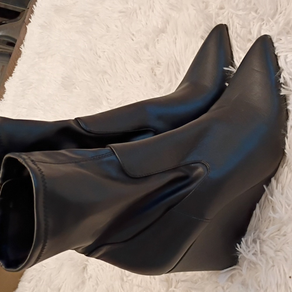 New Open Edit Edjimmi Black Wedge Ankle Boots Size 11